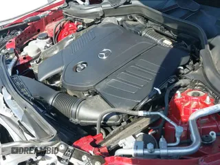 ✅ 2024 Mercedes-Benz GLC 300 • VIN: W1NKJ4HB7RF102188 • Lot: 43139336. Wystawiony na IAAI z przebiegiem 26 747 mil. Bezpłatny archiwum sprzedaży aukcyjnych z USA i szczegółowy raport historii pojazdu na DreamBid. Zdjęcie 18.