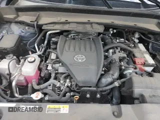 ✅ 2024 Toyota Highlander XLE • VIN: 5TDAAAB57RS022443 • Lot: 70040815. Listed on Copart with 27,351 mi. Free auction sales archive from the USA and detailed vehicle history report at DreamBid. Image 13.