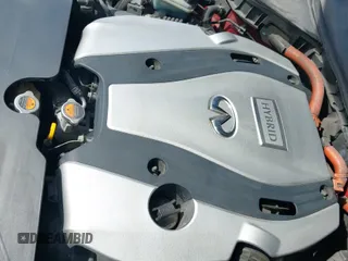 ✅ 2014 Infiniti Q50 Hybrid Premium • VIN: JN1AV7AP6EM690124 • Lot: 43111885. Wystawiony na IAAI z przebiegiem 127 721 mil. Bezpłatny archiwum sprzedaży aukcyjnych z USA i szczegółowy raport historii pojazdu na DreamBid. Zdjęcie 19.