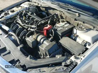 ✅ 2010 Ford Fusion SE • VIN: 3FAHP0HA0AR170023 • Lot: 43560291. Wystawiony na IAAI z przebiegiem 104 149 mil. Bezpłatny archiwum sprzedaży aukcyjnych z USA i szczegółowy raport historii pojazdu na DreamBid. Zdjęcie 19.