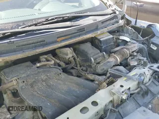 ✅ 2015 Nissan Note S Plus • VIN: 3N1CE2CP7FL403961 • Lot: 41874783. Wystawiony na IAAI z przebiegiem 150 142 mil. Bezpłatny archiwum sprzedaży aukcyjnych z USA i szczegółowy raport historii pojazdu na DreamBid. Zdjęcie 19.