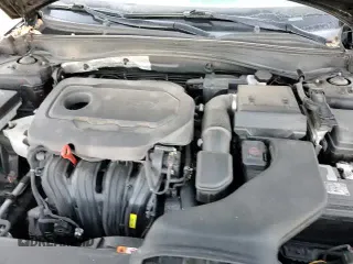 ✅ 2017 Kia Optima EX • VIN: 5XXGU4L36HG175184 • Lot: 85673865. Wystawiony na Copart z przebiegiem 121 170 mil. Bezpłatny archiwum sprzedaży aukcyjnych z USA i szczegółowy raport historii pojazdu na DreamBid. Zdjęcie 16.