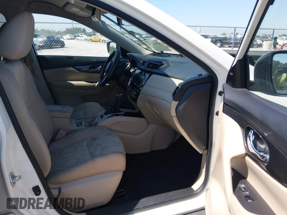 ✅ 2020 Nissan Rogue SV • VIN: KNMAT2MV6LP525797 • Lot: 45147590. Wystawiony na IAAI z przebiegiem 97 147 mil. Bezpłatny archiwum sprzedaży aukcyjnych z USA i szczegółowy raport historii pojazdu na DreamBid. Zdjęcie 5.