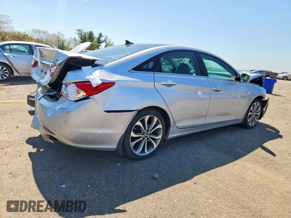 ✅ 2013 Hyundai Sonata SE • VIN: 5NPEC4AB9DH678260 • Lot: 49550616. Wystawiony na Copart z przebiegiem 161 527 mil. Bezpłatny archiwum sprzedaży aukcyjnych z USA i szczegółowy raport historii pojazdu na DreamBid. Zdjęcie 3.