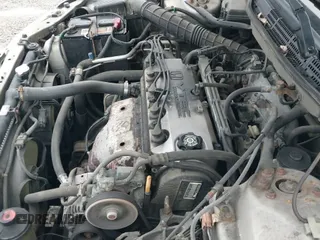 ✅ 1998 Honda Accord EX • VIN: 1HGCG5556WA207104 • Lot: 41444523. Listed on IAAI with 284,755 mi. Free auction sales archive from the USA and detailed vehicle history report at DreamBid. Image 13.