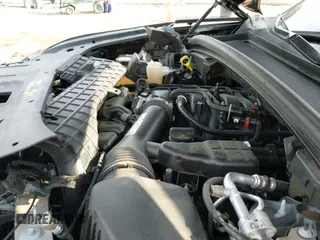 ✅ 2023 Jeep Grand Cherokee Altitude • VIN: 1C4RJHAGXPC607935 • Lot: 43251791. Wystawiony na IAAI z przebiegiem 19 300 mil. Bezpłatny archiwum sprzedaży aukcyjnych z USA i szczegółowy raport historii pojazdu na DreamBid. Zdjęcie 20.