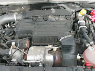 ✅ 2022 Jeep Renegade Latitude • VIN: ZACNJDB14NPN69139 • Lot: 42837146. Wystawiony na IAAI z przebiegiem 37 716 mil. Bezpłatny archiwum sprzedaży aukcyjnych z USA i szczegółowy raport historii pojazdu na DreamBid. Zdjęcie 19.