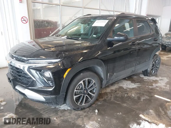 ✅ 2025 Chevrolet TrailBlazer LT • VIN: KL79MRSLXSB120237 • Lot: 44233950. Wystawiony na IAAI z przebiegiem 24 028 mil. Bezpłatny archiwum sprzedaży aukcyjnych z USA i szczegółowy raport historii pojazdu na DreamBid. Zdjęcie 2.