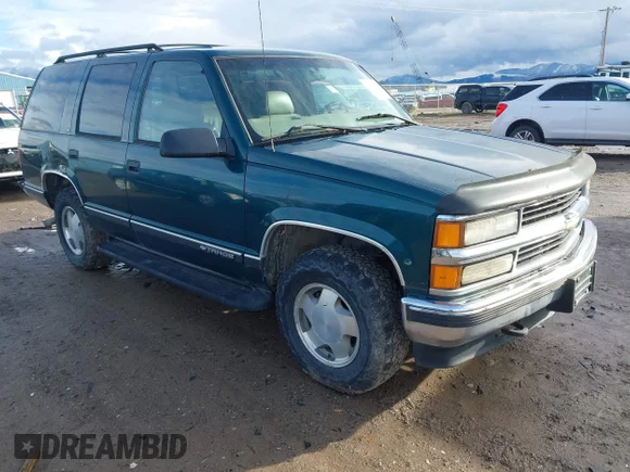 ✅ 1998 Chevrolet Tahoe • VIN: 1GNEK13R9WJ303322 • Лот: 43921601. Опубліковано раніше на IAAI з пробігом 139 354 миль. Безкоштовний доступ до архіву аукціонних продажів зі США та докладний звіт про історію автомобіля на DreamBid. Зображення 1.