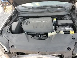 ✅ 2019 Jeep Cherokee Latitude Plus • VIN: 1C4PJLLX5KD131667 • Lot: 92852245. Wystawiony na Copart z przebiegiem 80 037 mil. Bezpłatny archiwum sprzedaży aukcyjnych z USA i szczegółowy raport historii pojazdu na DreamBid. Zdjęcie 16.