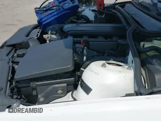 ✅ 2005 BMW 3 Series 330i • VIN: WBAEV53485KM41046 • Lot: 42469236. Wystawiony na IAAI z przebiegiem 150 503 mil. Bezpłatny archiwum sprzedaży aukcyjnych z USA i szczegółowy raport historii pojazdu na DreamBid. Zdjęcie 19.