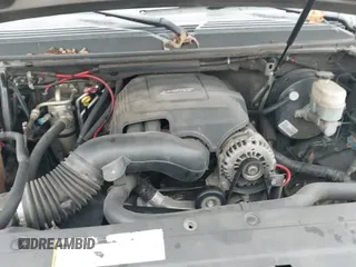 ✅ 2007 Chevrolet Tahoe LS • VIN: 1GNFC13087R117308 • Lot: 43693880. Wystawiony na IAAI z przebiegiem 245 388 mil. Bezpłatny archiwum sprzedaży aukcyjnych z USA i szczegółowy raport historii pojazdu na DreamBid. Zdjęcie 12.