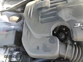 ✅ 2022 Dodge Charger SXT • VIN: 2C3CDXBG1NH239701 • Lot: 84465735. Wystawiony na Copart z przebiegiem 45 146 mil. Bezpłatny archiwum sprzedaży aukcyjnych z USA i szczegółowy raport historii pojazdu na DreamBid. Zdjęcie 13.