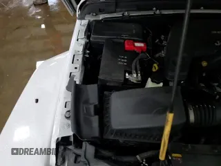 ✅ 2021 Jeep Wrangler Unlimited Sahara • VIN: 1C4HJXEG0MW858117 • Lot: 85175125. Wystawiony na Copart z przebiegiem 50 126 mil. Bezpłatny archiwum sprzedaży aukcyjnych z USA i szczegółowy raport historii pojazdu na DreamBid. Zdjęcie 16.