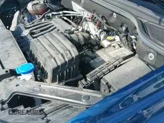 ✅ 2022 Volkswagen Atlas SE • VIN: 1V2HE2CA7NC211835 • Lot: 42722660. Listed on IAAI with 56,112 mi. Free auction sales archive from the USA and detailed vehicle history report at DreamBid. Image 25.