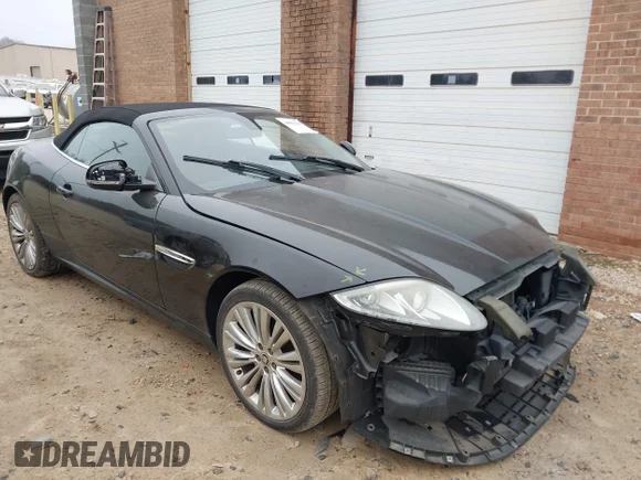 ✅ 2012 Jaguar XK • VIN: SAJWA4GB8CLB47647 • Лот: 44096290. Опубліковано раніше на IAAI з пробігом 120 512 миль. Безкоштовний доступ до архіву аукціонних продажів зі США та докладний звіт про історію автомобіля на DreamBid. Зображення 1.