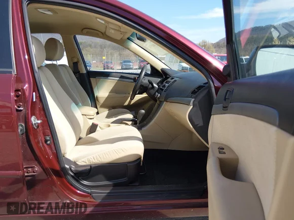 ✅ 2010 Hyundai Sonata GLS • VIN: 5NPET4AC2AH594057 • Lot: 44829764. Wystawiony na IAAI z przebiegiem 106 052 mil. Bezpłatny archiwum sprzedaży aukcyjnych z USA i szczegółowy raport historii pojazdu na DreamBid. Zdjęcie 5.
