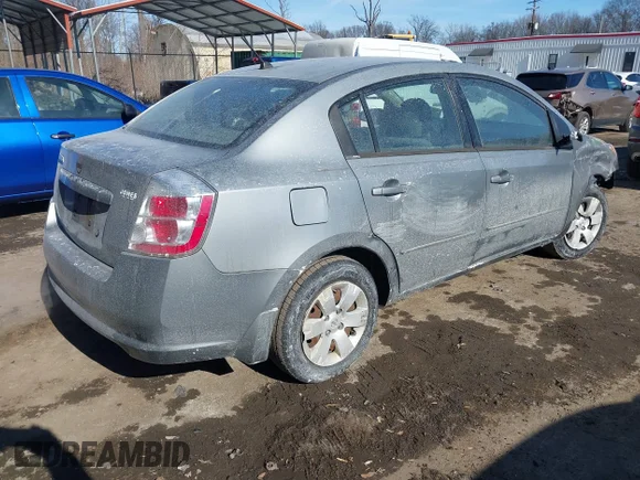 ✅ 2009 Nissan Sentra FE+ • VIN: 3N1AB61EX9L652932 • Lot: 44328395. Wystawiony na IAAI z przebiegiem 120 151 mil. Bezpłatny archiwum sprzedaży aukcyjnych z USA i szczegółowy raport historii pojazdu na DreamBid. Zdjęcie 4.