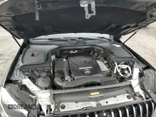 ✅ 2017 Mercedes-Benz GLC 300 • VIN: WDC0G4JBXHF136013 • Lot: 85169565. Wystawiony na Copart z przebiegiem 70 483 mil. Bezpłatny archiwum sprzedaży aukcyjnych z USA i szczegółowy raport historii pojazdu na DreamBid. Zdjęcie 14.