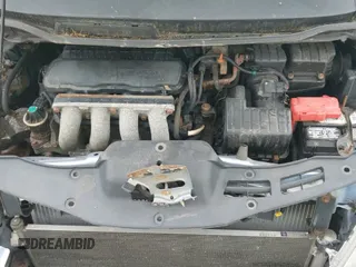 ✅ 2009 Honda Fit • VIN: JHMGE87219S074372 • Лот: 42461201. Опубликован ранее на IAAI с пробегом 213 898 миль. Бесплатный доступ к архиву аукционных продаж из США и подробный отчёт об истории автомобиля на DreamBid. Изображение 19.