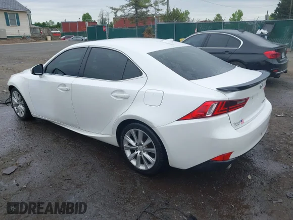 ✅ 2016 Lexus IS 300/350 • VIN: JTHCM1D20G5002295 • Lot: 45062576. Wystawiony na IAAI z przebiegiem 112 454 mil. Bezpłatny archiwum sprzedaży aukcyjnych z USA i szczegółowy raport historii pojazdu na DreamBid. Zdjęcie 3.