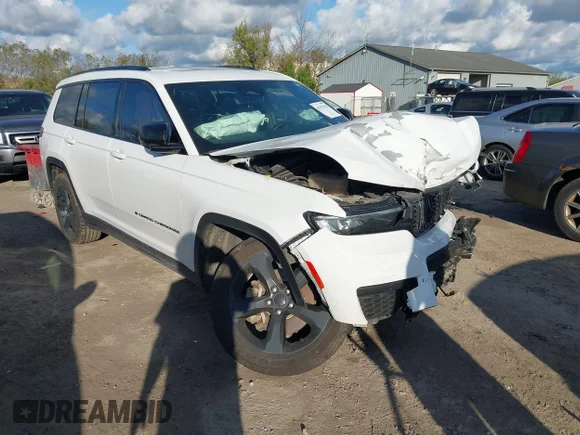 ✅ 2021 Jeep Grand Cherokee Laredo • VIN: 1C4RJKAG5M8131153 • Lot: 43393235. Wystawiony na IAAI z przebiegiem 86 348 mil. Bezpłatny archiwum sprzedaży aukcyjnych z USA i szczegółowy raport historii pojazdu na DreamBid. Zdjęcie 1.