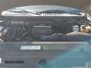 ✅ 2006 Ford Expedition Special Service • VIN: 1FMPU15596LA24054 • Lot: 41392864. Listed on IAAI with 187,927 mi. Free auction sales archive from the USA and detailed vehicle history report at DreamBid. Image 12.