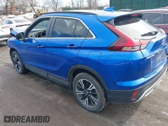 ✅ 2024 Mitsubishi Eclipse Cross SE • VIN: JA4ATWAA4RZ012919 • Lot: 44524594. Wystawiony na IAAI z przebiegiem 13 484 mil. Bezpłatny archiwum sprzedaży aukcyjnych z USA i szczegółowy raport historii pojazdu na DreamBid. Zdjęcie 3.