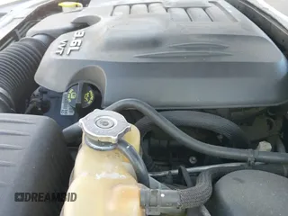 ✅ 2014 Chrysler 300 S • VIN: 2C3CCAGG2EH374484 • Лот: 43371227. Опубликован ранее на IAAI с пробегом 126 855 миль. Бесплатный доступ к архиву аукционных продаж из США и подробный отчёт об истории автомобиля на DreamBid. Изображение 15.