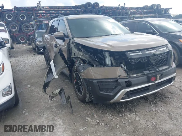 ✅ 2023 Nissan Pathfinder Rock Creek • VIN: 5N1DR3BD9PC231203 • Lot: 42763346. Wystawiony na IAAI z przebiegiem 13 255 mil. Bezpłatny archiwum sprzedaży aukcyjnych z USA i szczegółowy raport historii pojazdu na DreamBid. Zdjęcie 6.