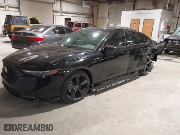 ✅ 2023 Honda Accord Sport-L • VIN: 1HGCY2F74PA034079 • Lot: 43967653. Wystawiony na IAAI z przebiegiem 58 359 mil. Bezpłatny archiwum sprzedaży aukcyjnych z USA i szczegółowy raport historii pojazdu na DreamBid. Zdjęcie 2.
