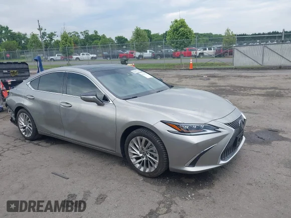 ✅ 2019 Lexus ES 350 F Sport • VIN: 58ABZ1B10KU048317 • Лот: 45348912. Опубліковано раніше на IAAI з пробігом 63 131 миль. Безкоштовний доступ до архіву аукціонних продажів зі США та докладний звіт про історію автомобіля на DreamBid. Зображення 1.