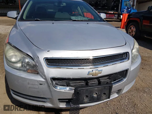 ✅ 2009 Chevrolet Malibu 2LT • VIN: 1G1ZJ57B49F107967 • Lot: 45357460. Wystawiony na IAAI z przebiegiem 163 705 mil. Bezpłatny archiwum sprzedaży aukcyjnych z USA i szczegółowy raport historii pojazdu na DreamBid. Zdjęcie 6.