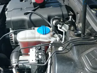 ✅ 2014 Audi A4 Premium Plus • VIN: WAUHFAFL0EA012527 • Лот: 42608263. Опубликован ранее на IAAI с пробегом 145 090 миль. Бесплатный доступ к архиву аукционных продаж из США и подробный отчёт об истории автомобиля на DreamBid. Изображение 19.