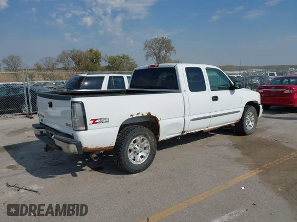 ✅ 2006 GMC Sierra 1500 SLE2 • VIN: 1GTEK19Z96Z113862 • Lot: 43460779. Wystawiony na IAAI z przebiegiem 320 176 mil. Bezpłatny archiwum sprzedaży aukcyjnych z USA i szczegółowy raport historii pojazdu na DreamBid. Zdjęcie 4.