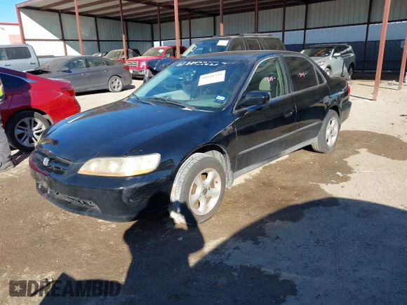 ✅ 1998 Honda Accord LX • VIN: 1HGCG564XWA085174 • Lot: 44326343. Wystawiony na IAAI z przebiegiem 322 777 mil. Bezpłatny archiwum sprzedaży aukcyjnych z USA i szczegółowy raport historii pojazdu na DreamBid. Zdjęcie 2.