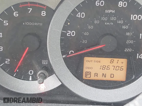 ✅ 2008 Toyota RAV4 • VIN: JTMBD33V485174786 • Лот: 45233617. Опубліковано раніше на IAAI з пробігом 186 706 миль. Безкоштовний доступ до архіву аукціонних продажів зі США та докладний звіт про історію автомобіля на DreamBid. Зображення 7.