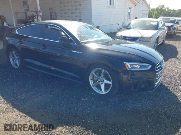 ✅ 2018 Audi A5 Sportback Prestige • VIN: WAUFNCF58JA010641 • Лот: 44759720. Опубліковано раніше на IAAI з пробігом 171 087 миль. Безкоштовний доступ до архіву аукціонних продажів зі США та докладний звіт про історію автомобіля на DreamBid. Зображення 1.