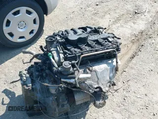 ✅ 2014 Volkswagen Golf • VIN: WVWDB7AJ9EW007903 • Lot: 42721167. Listed on IAAI with 40,701 mi. Free auction sales archive from the USA and detailed vehicle history report at DreamBid. Image 13.