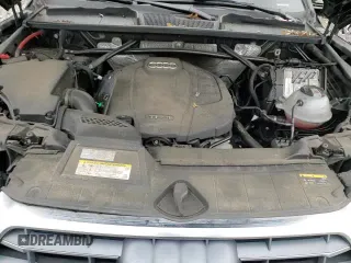 ✅ 2019 Audi Q5 Premium • VIN: WA1ANAFY4K2071101 • Лот: 93145985. Опубликован ранее на Copart с пробегом 71 565 миль. Бесплатный доступ к архиву аукционных продаж из США и подробный отчёт об истории автомобиля на DreamBid. Изображение 15.