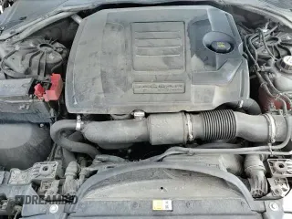 ✅ 2018 Jaguar XE 25t • VIN: SAJAR4FX2JCP30287 • Lot: 71488215. Wystawiony na Copart z przebiegiem 83 455 mil. Bezpłatny archiwum sprzedaży aukcyjnych z USA i szczegółowy raport historii pojazdu na DreamBid. Zdjęcie 15.