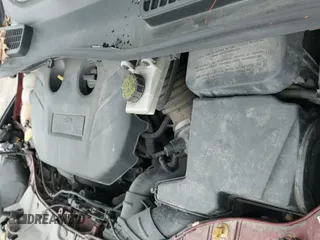 ✅ 2015 Ford Escape Titanium • VIN: 1FMCU0J91FUA47162 • Lot: 43679886. Wystawiony na IAAI z przebiegiem 100 768 mil. Bezpłatny archiwum sprzedaży aukcyjnych z USA i szczegółowy raport historii pojazdu na DreamBid. Zdjęcie 19.