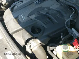 ✅ 2015 Volkswagen Touareg Sport • VIN: WVGEP9BP0FD008015 • Лот: 42180689. Опубликован ранее на IAAI с пробегом 132 115 миль. Бесплатный доступ к архиву аукционных продаж из США и подробный отчёт об истории автомобиля на DreamBid. Изображение 21.