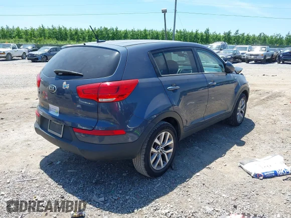 ✅ 2016 Kia Sportage LX • VIN: KNDPBCAC7G7834870 • Lot: 45205286. Wystawiony na IAAI z przebiegiem 135 995 mil. Bezpłatny archiwum sprzedaży aukcyjnych z USA i szczegółowy raport historii pojazdu na DreamBid. Zdjęcie 4.