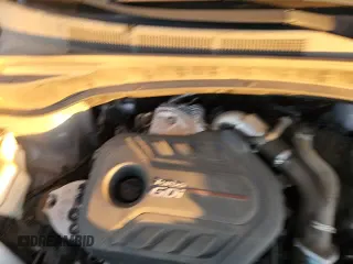 ✅ 2018 Hyundai Santa Fe 2.0T • VIN: 5XYZU4LA7JG514060 • Lot: 91814255. Wystawiony na Copart z przebiegiem 97 241 mil. Bezpłatny archiwum sprzedaży aukcyjnych z USA i szczegółowy raport historii pojazdu na DreamBid. Zdjęcie 13.