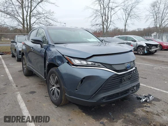 ✅ 2022 Toyota Venza XLE • VIN: JTEAAAAH9NJ100462 • Lot: 43841104. Listed on IAAI with 68,289 mi. Free auction sales archive from the USA and detailed vehicle history report at DreamBid. Image 1.
