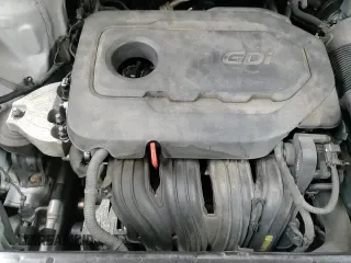 2017 Hyundai Santa Fe 2.4L с VIN 5XYZT3LB1HG434348, выставлен на аукционе Copart как лот 91143805 с пробегом 148 430 миль миль и Чистый • Clean title. История ставок и продаж доступна на DreamBid. Изображение 14.