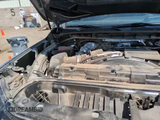 ✅ 2025 GMC Sierra 2500HD AT4 • VIN: 1GT4UPEY5SF199995 • Lot: 68643695. Wystawiony na Copart z przebiegiem 18 658 mil. Bezpłatny archiwum sprzedaży aukcyjnych z USA i szczegółowy raport historii pojazdu na DreamBid. Zdjęcie 15.