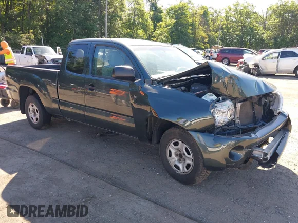 ✅ 2011 Toyota Tacoma • VIN: 5TFTX4CN0BX010268 • Lot: 45202628. Wystawiony na IAAI z przebiegiem 193 895 mil. Bezpłatny archiwum sprzedaży aukcyjnych z USA i szczegółowy raport historii pojazdu na DreamBid. Zdjęcie 1.