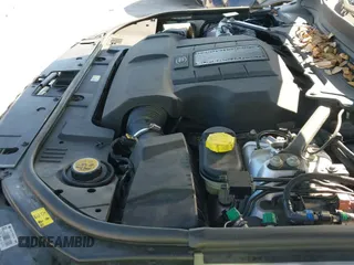 ✅ 2015 Land Rover Range Rover Supercharged • VIN: SALGS3TF7FA198422 • Lot: 43422831. Wystawiony na IAAI z przebiegiem 90 667 mil. Bezpłatny archiwum sprzedaży aukcyjnych z USA i szczegółowy raport historii pojazdu na DreamBid. Zdjęcie 19.